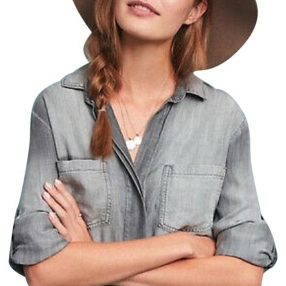 Anthropologie Cloth & Stone Split-Back Gray Chambray Buttondown - Picture 2 of 16